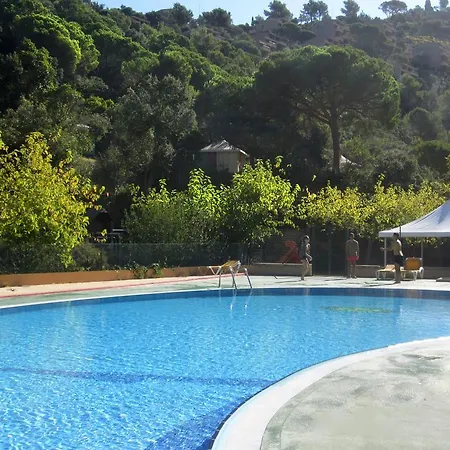 Kamp alanı Camping Pola