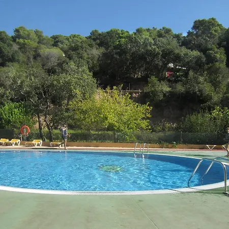 Camping Pola Kamp alanı Tossa de Mar