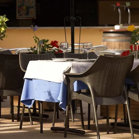 Camping Pola Kamp alanı Tossa de Mar